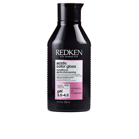 REDKEN ACIDIC COLOR GLOSS conditioner enhances the shine of your color in 500 ml , Hair by REDKEN. Merkmale: . Verfügbar bei ParfümReich.