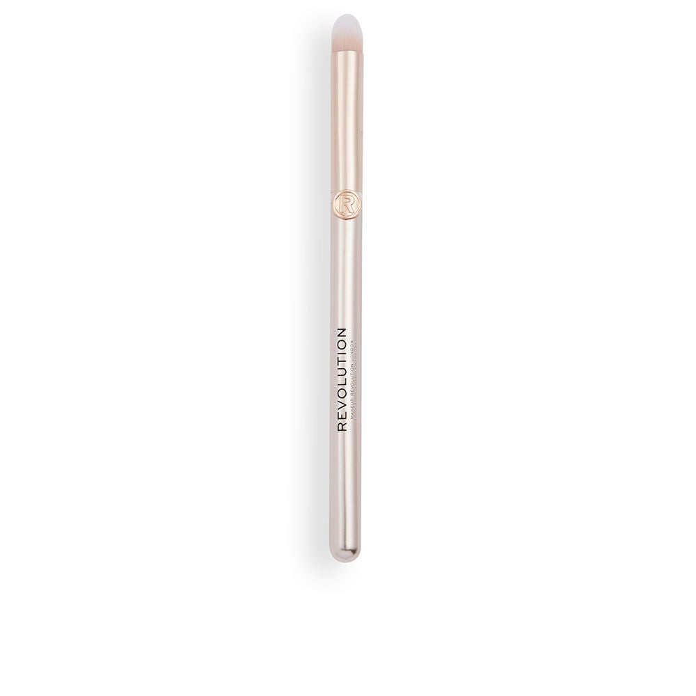 REVOLUTION MAKE UP BUFFING EYE crease brush #R3 1 u in , Makeup by REVOLUTION MAKE UP. Merkmale: . Verfügbar bei ParfümReich.