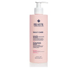 RILASTIL DAILY CARE oil milk 400 ml in , Facial Cosmetics by RILASTIL. Merkmale: . Verfügbar bei ParfümReich.