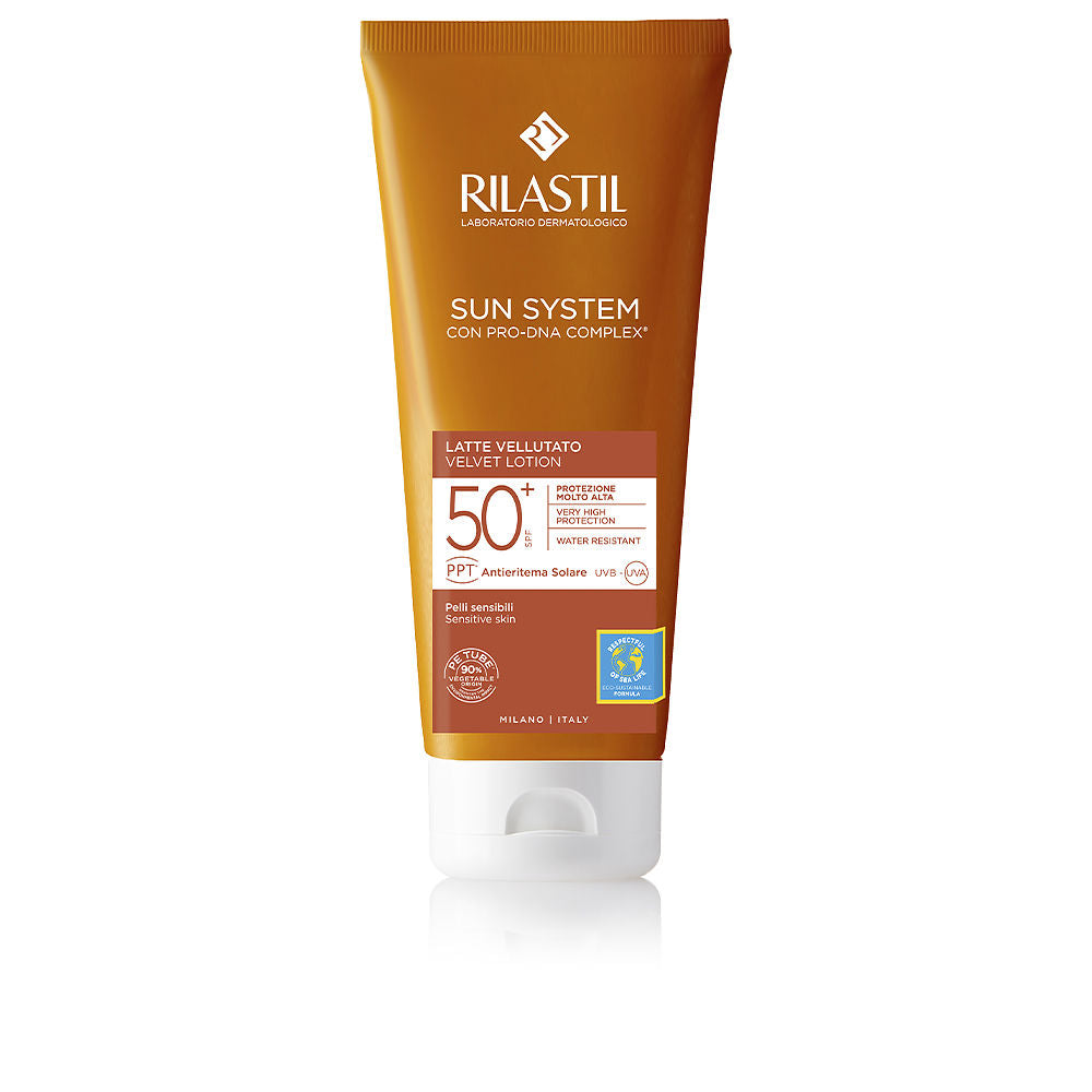 RILASTIL SUN SYSTEM SPF50+ velluto milk 200 ml in , Sun Care by RILASTIL. Merkmale: . Verfügbar bei ParfümReich.