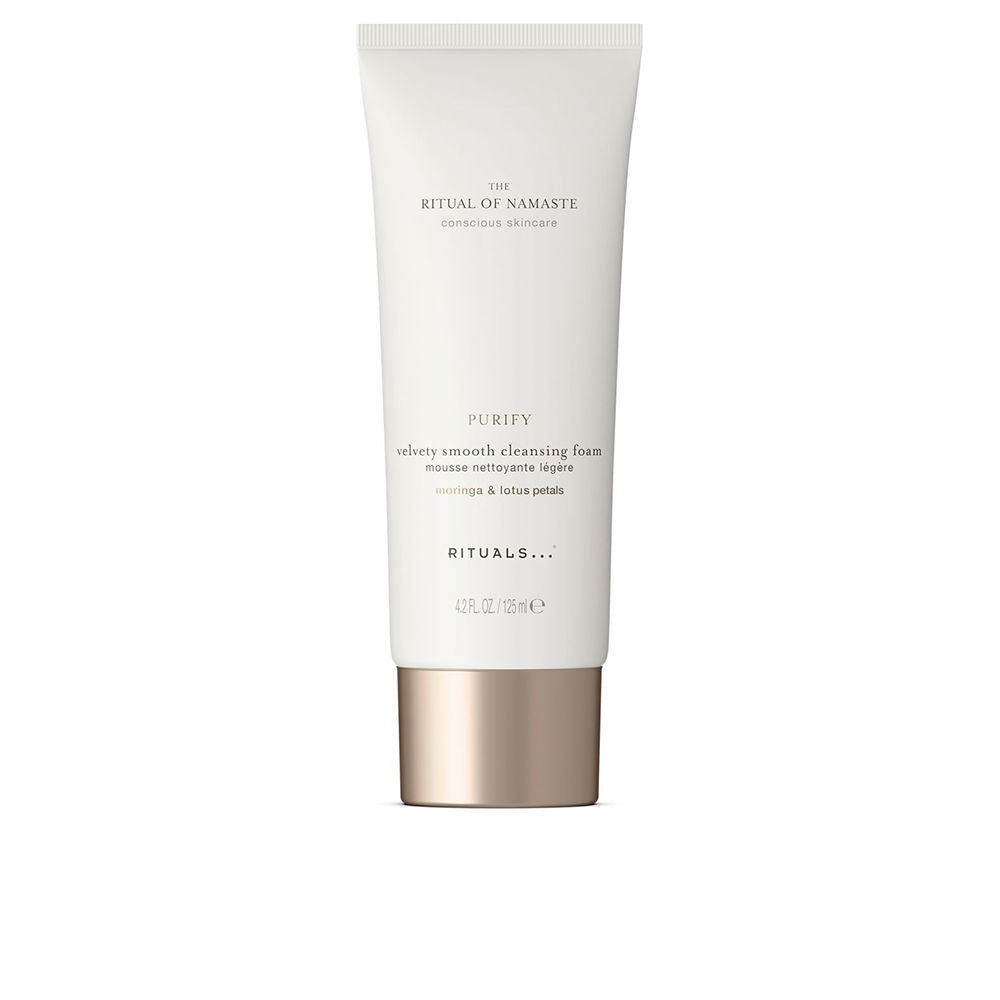 RITUALS THE RITUAL OF NAMASTE velvety smooth cleansing foam 125 ml in , Facial Cosmetics by RITUALS. Merkmale: . Verfügbar bei ParfümReich.