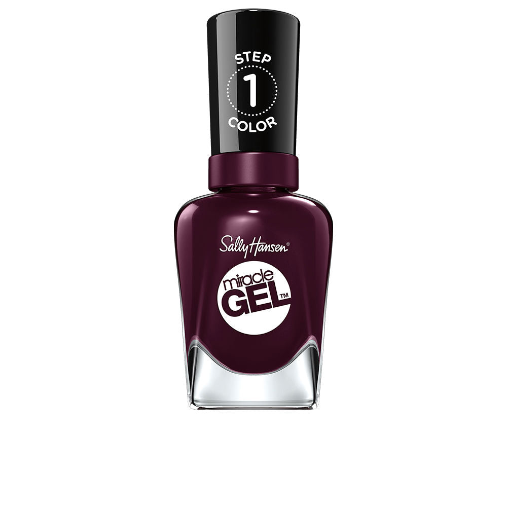 SALLY HANSEN MIRACLE GEL Nail Polish Collection in Cabernet with Bae , Makeup by SALLY HANSEN. Merkmale: . Verfügbar bei ParfümReich.