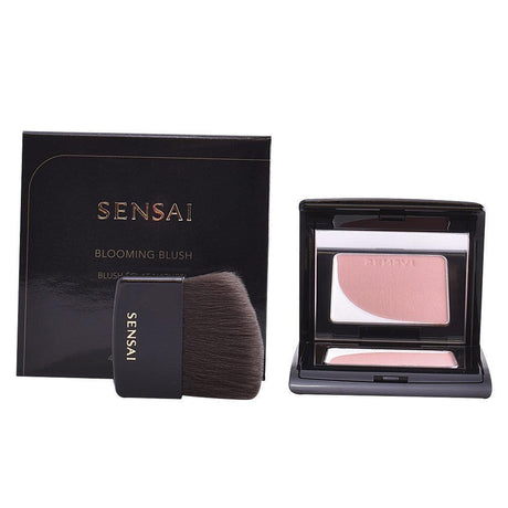 SENSAI BLOOMING blush 4 gr in Beige , Makeup by SENSAI. Merkmale: . Verfügbar bei ParfümReich.