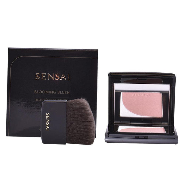 SENSAI BLOOMING blush 4 gr in Beige , Makeup by SENSAI. Merkmale: . Verfügbar bei ParfümReich.