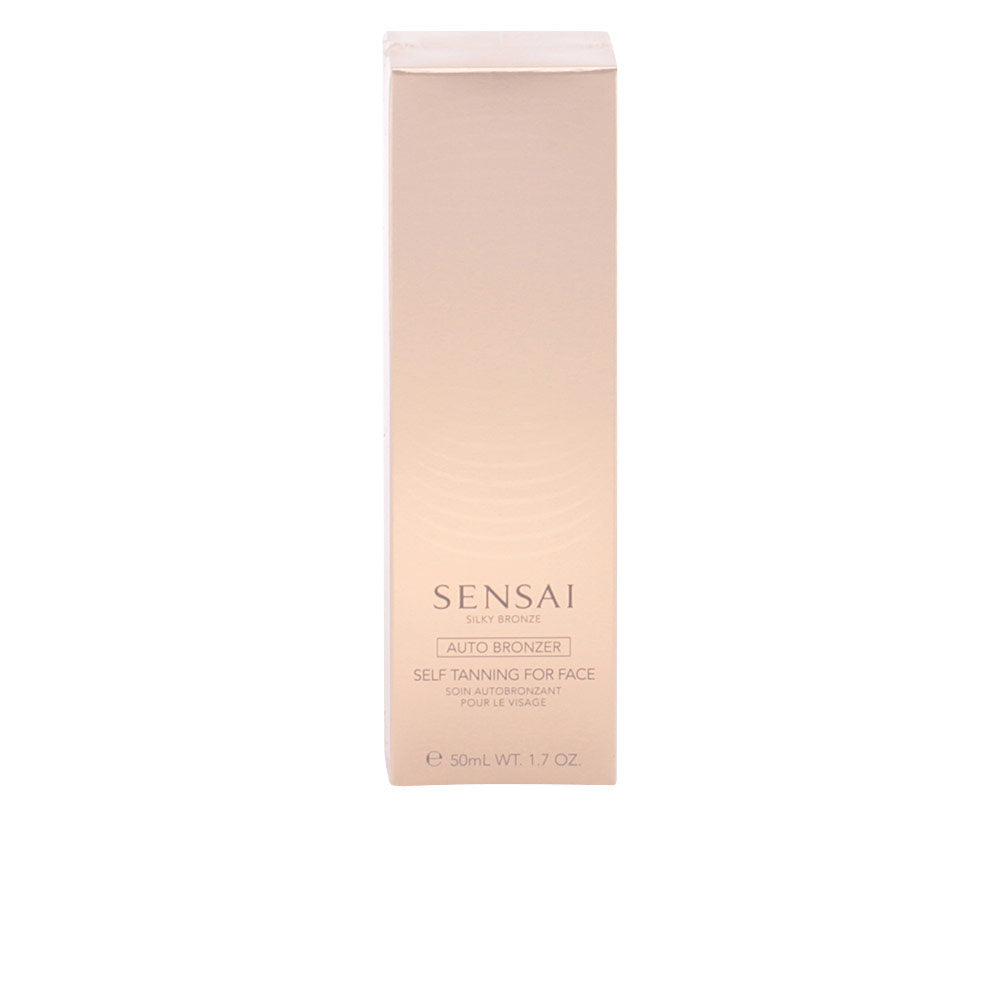 SENSAI SILKY BRONZE self tanning for face 50 ml in , Sun Care by SENSAI. Merkmale: . Verfügbar bei ParfümReich.