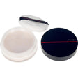 SHISEIDO SYNCHRO SKIN invisible silk loose powder in matte , Makeup by SHISEIDO. Merkmale: . Verfügbar bei ParfümReich.