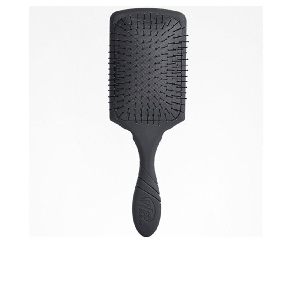 THE WET BRUSH PRO PADDLE DETANGLER in 20 Black , Hair by THE WET BRUSH. Merkmale: . Verfügbar bei ParfümReich.