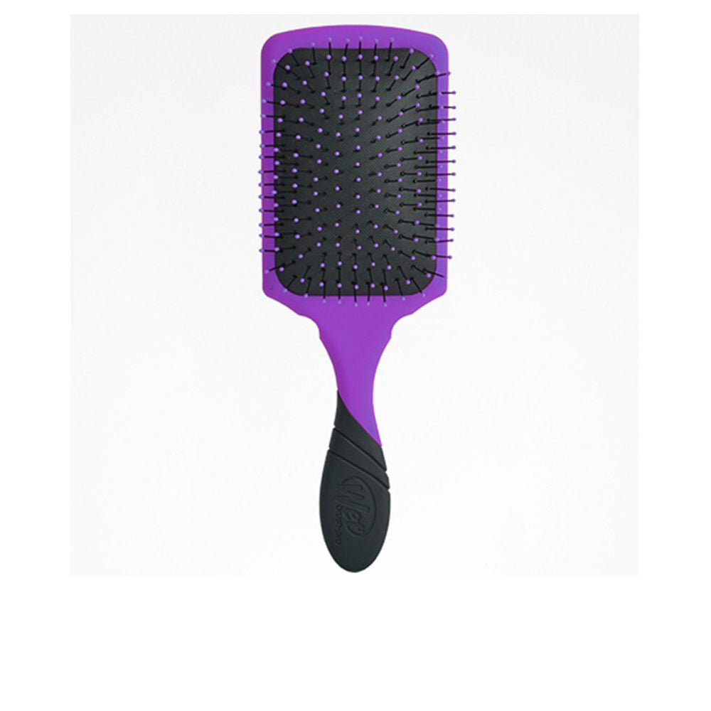 THE WET BRUSH PRO PADDLE DETANGLER in Purple , Hair by THE WET BRUSH. Merkmale: . Verfügbar bei ParfümReich.