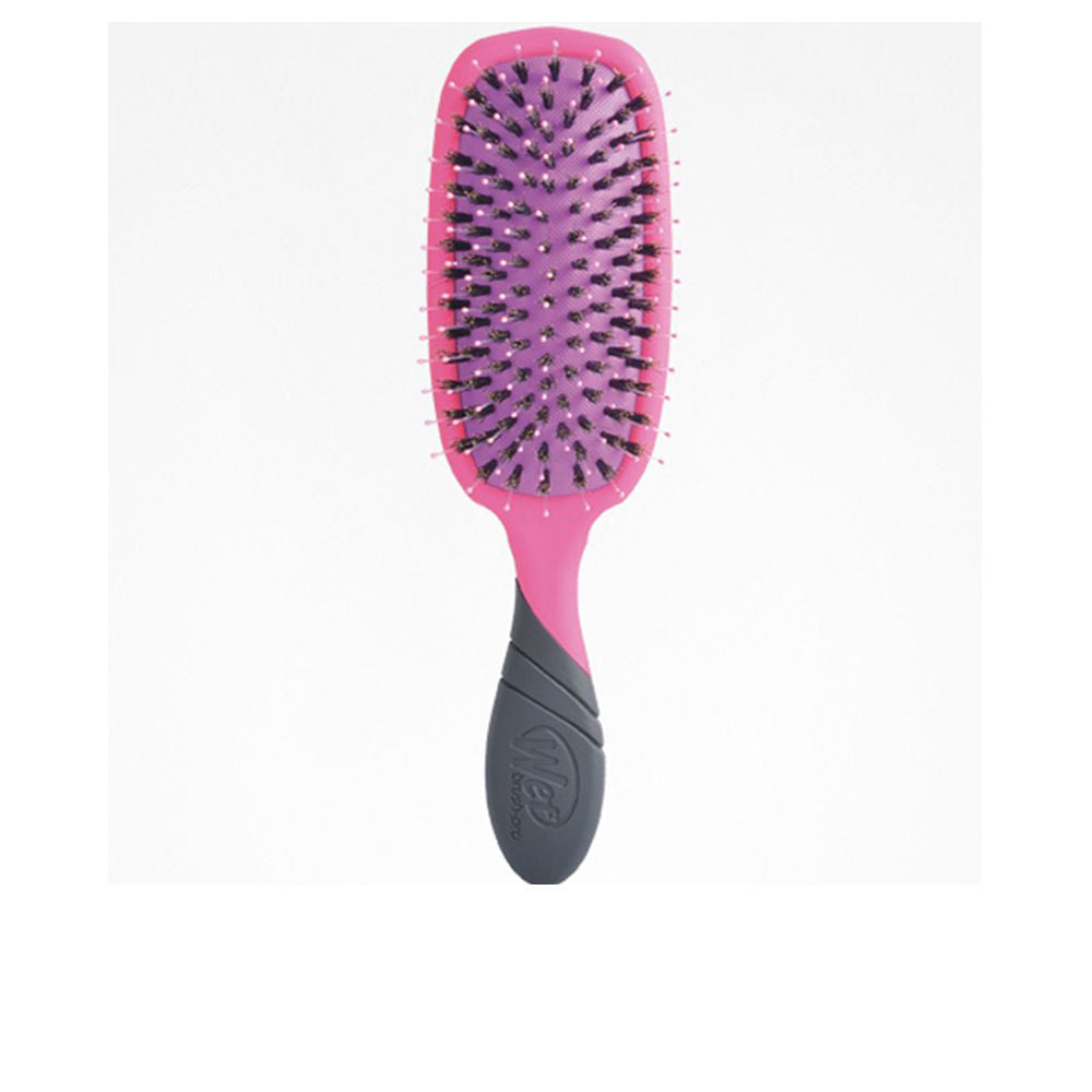 THE WET BRUSH PROFESSIONAL PRO shine enhancer in Pink , Hair by THE WET BRUSH. Merkmale: . Verfügbar bei ParfümReich.