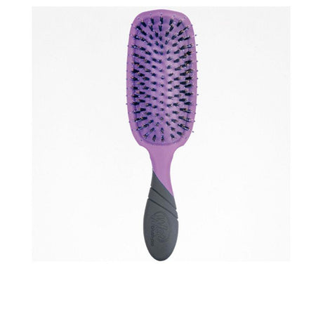 THE WET BRUSH PROFESSIONAL PRO shine enhancer in Purple , Hair by THE WET BRUSH. Merkmale: . Verfügbar bei ParfümReich.
