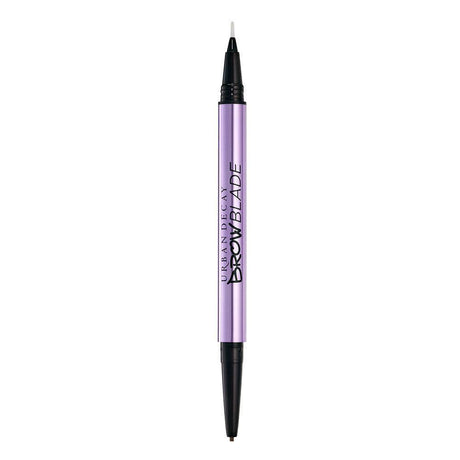 URBAN DECAY BROW BLADE eyebrow pencil in DARK DRAPES , Makeup by URBAN DECAY. Merkmale: . Verfügbar bei ParfümReich.