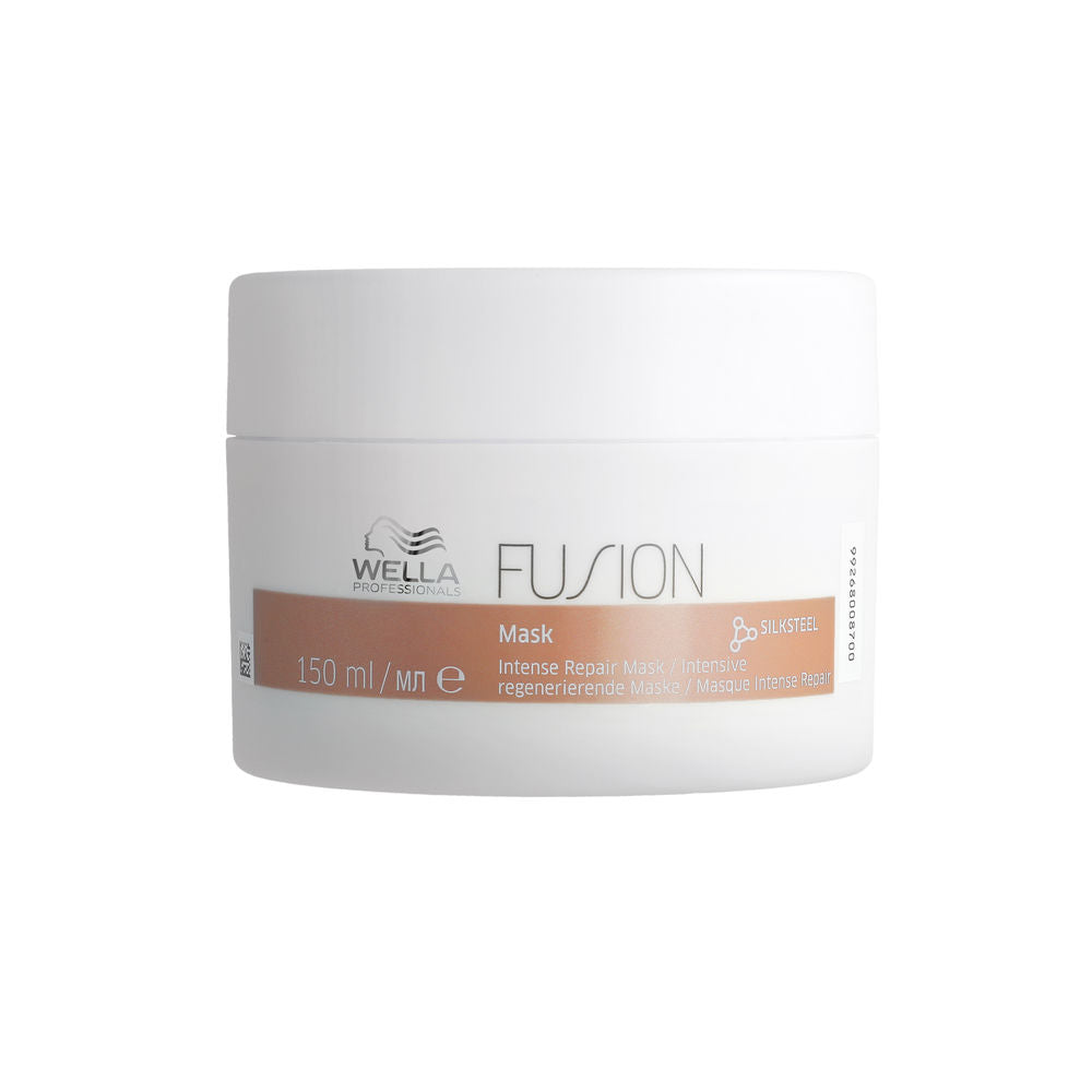 WELLA PROFESSIONALS FUSION Intense Repair Mask for Damaged Hair 150 ml in , Hair by WELLA PROFESSIONALS. Merkmale: . Verfügbar bei ParfümReich.