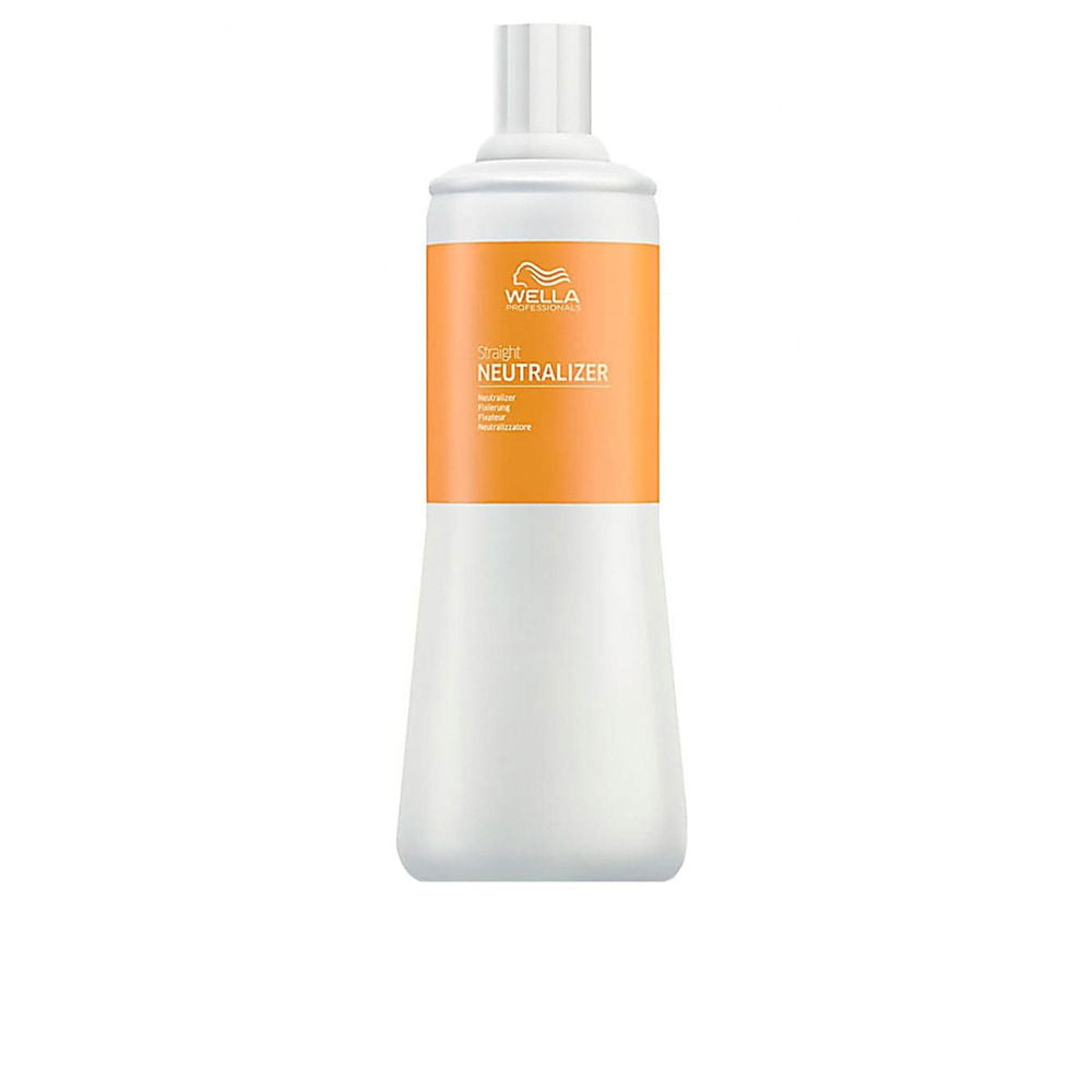 WELLA PROFESSIONALS STRAIGHT neutralizer 1000 ml in , Hair by WELLA PROFESSIONALS. Merkmale: . Verfügbar bei ParfümReich.