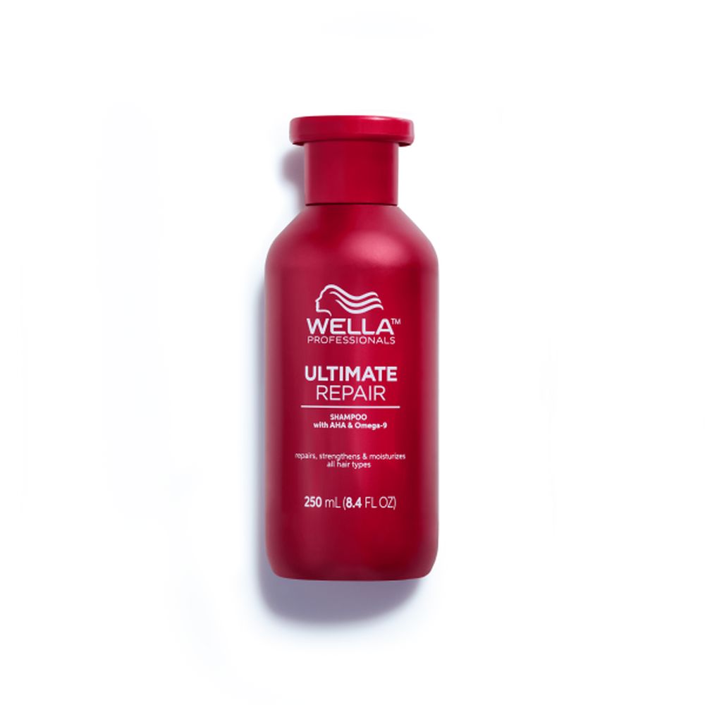 WELLA PROFESSIONALS ULTIMATE REPAIR Light Shampoo for Damaged Hair in 250 ml , Hair by WELLA PROFESSIONALS. Merkmale: . Verfügbar bei ParfümReich.