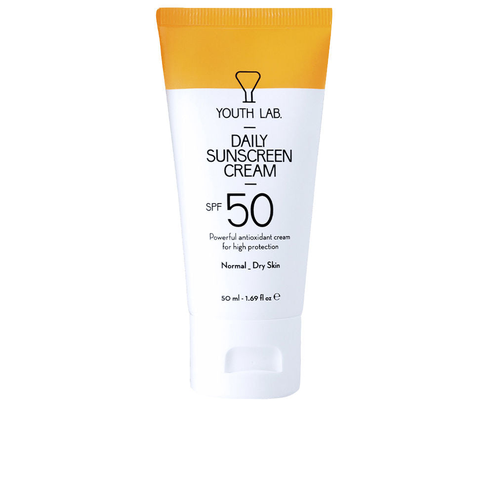 YOUTH LAB DAILY SUNSCREEN CREAM normal-dry skin SPF50 50 ml in , Sun Care by YOUTH LAB. Merkmale: . Verfügbar bei ParfümReich.